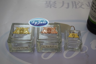 玻璃粘金屬UV膠水