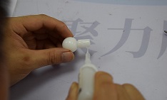 PP膠水,PP PE多用途專用膠水,PP塑料膠水,特殊膠水找聚力高端環保膠水廠家